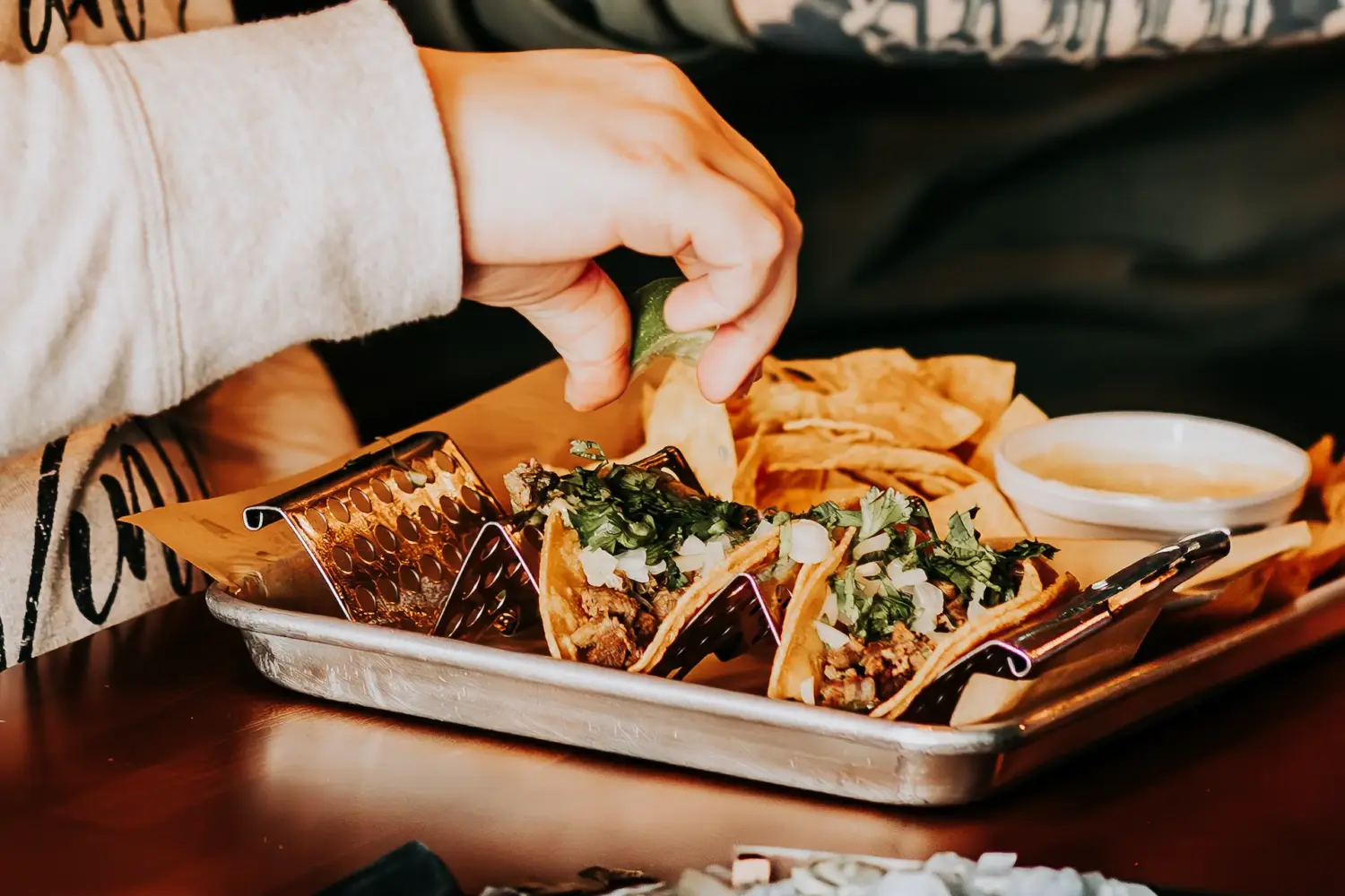 A tasty entree of tacos