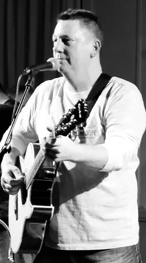 Live Music with PJ Titus at Shovel City Drinkery